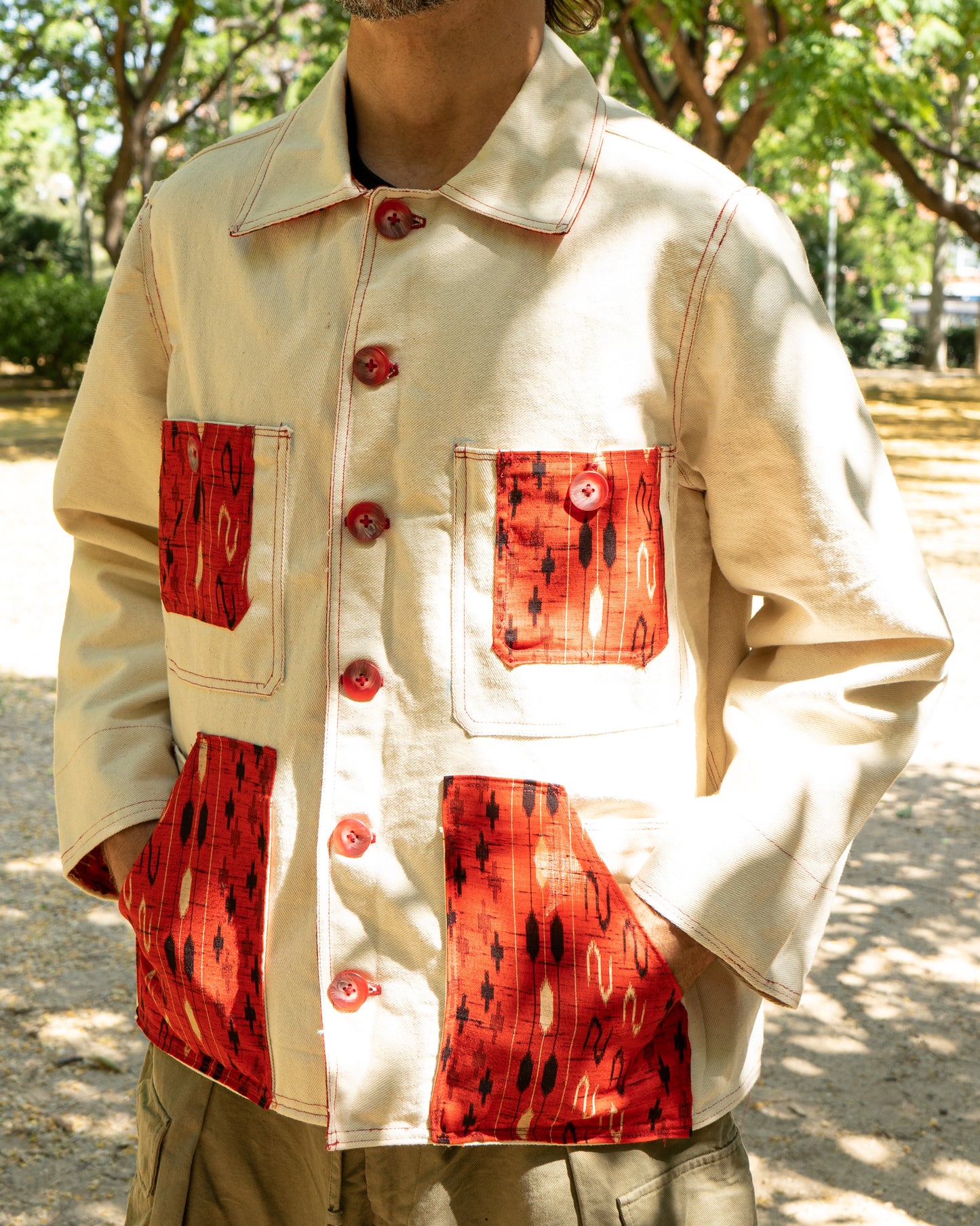 Uramasari White Worker Jacket - Red Ikat Kimono Lining