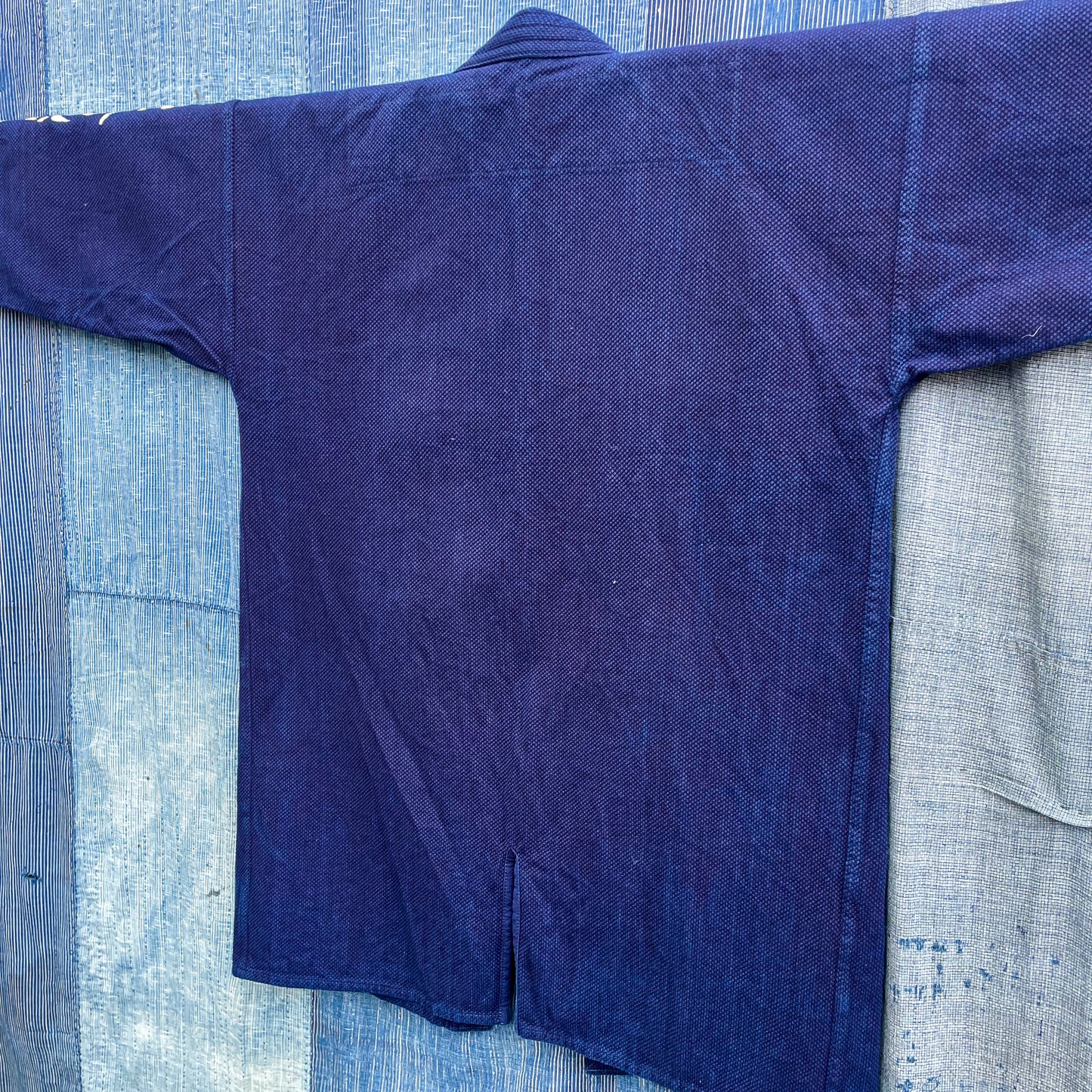 KENDOGI Indigo Jacket – Deep Aizome with White Shoulder Kanji