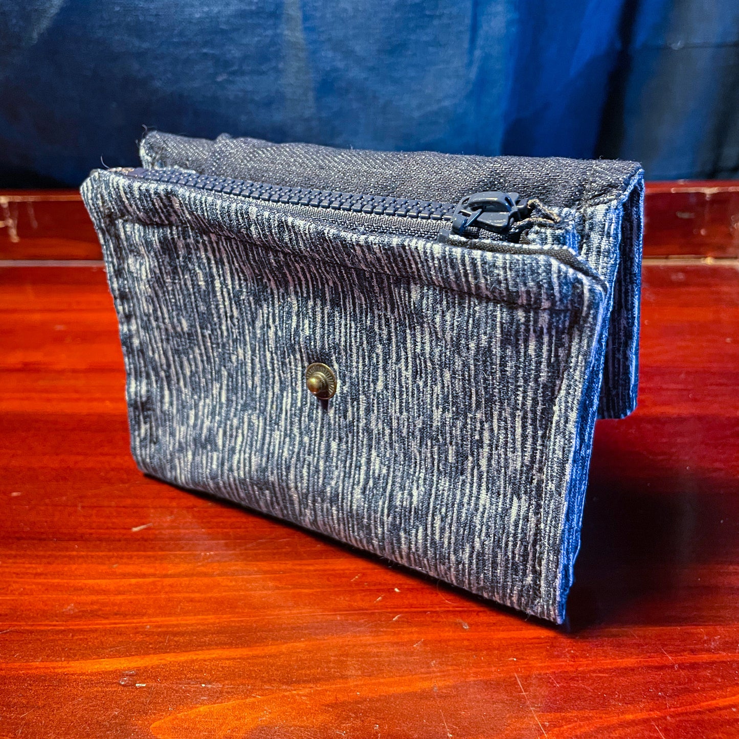 Daruma Furugi Fabric Wallet - Japanese kimono fabric