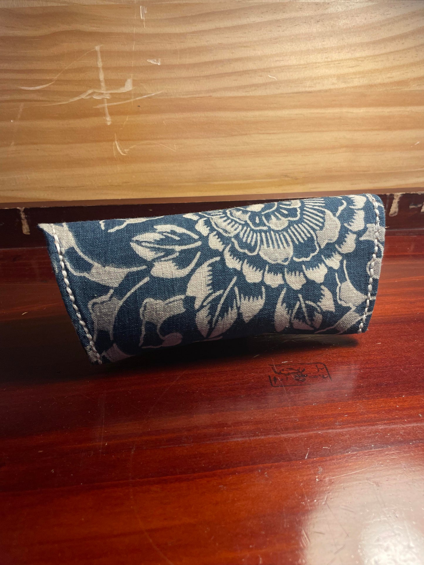 Daruma Furugi Glasses Case - Japanese old textile fabric