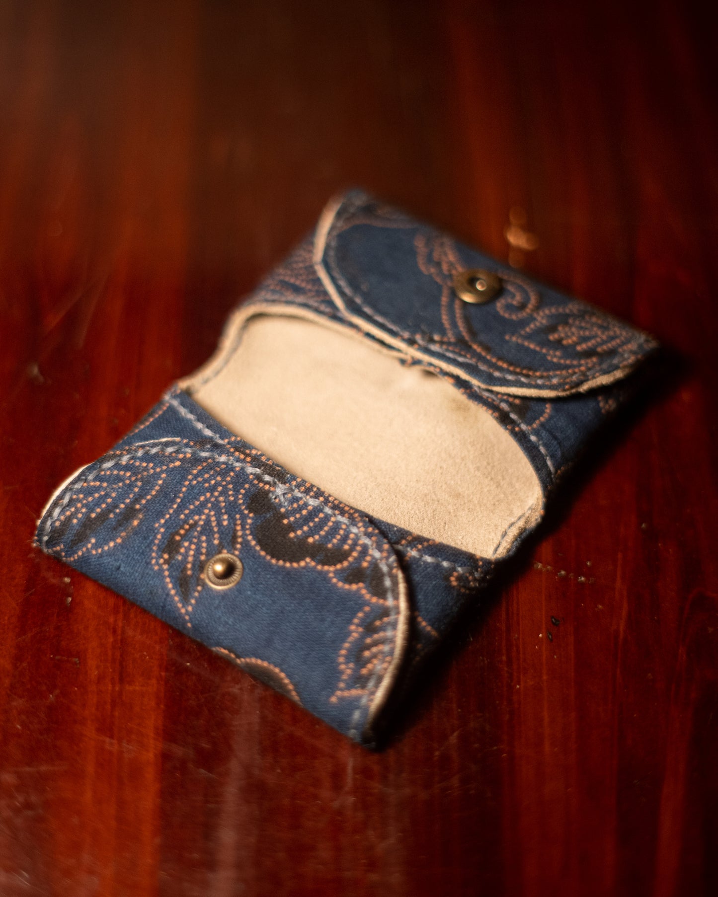 Daruma Furugi Card Holder